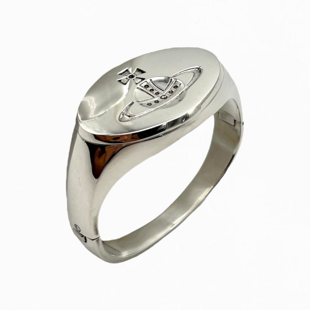 VIVIENNE WESTWOOD BANGLE WATCH