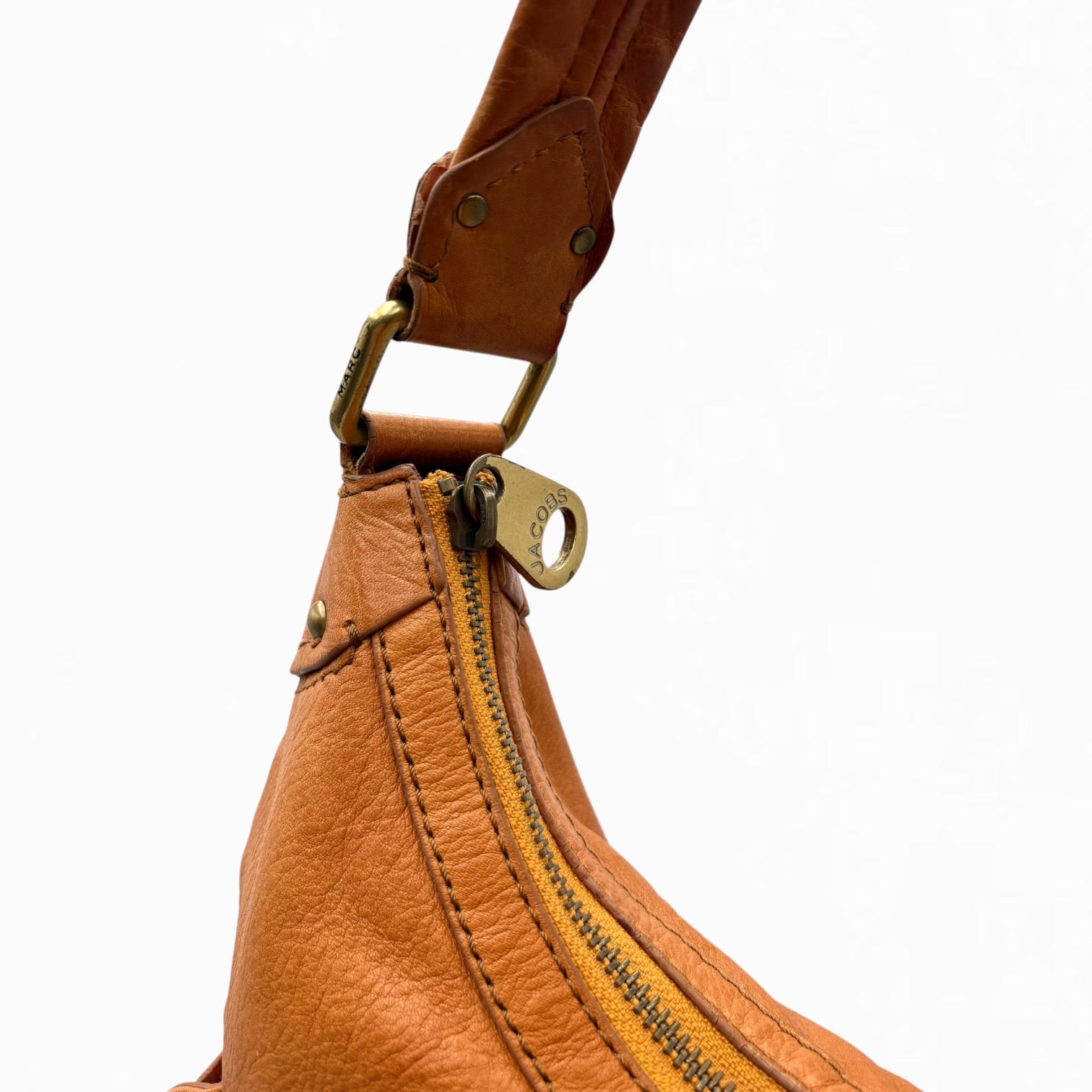 MARC JACOBS LEATHER HAND BAG